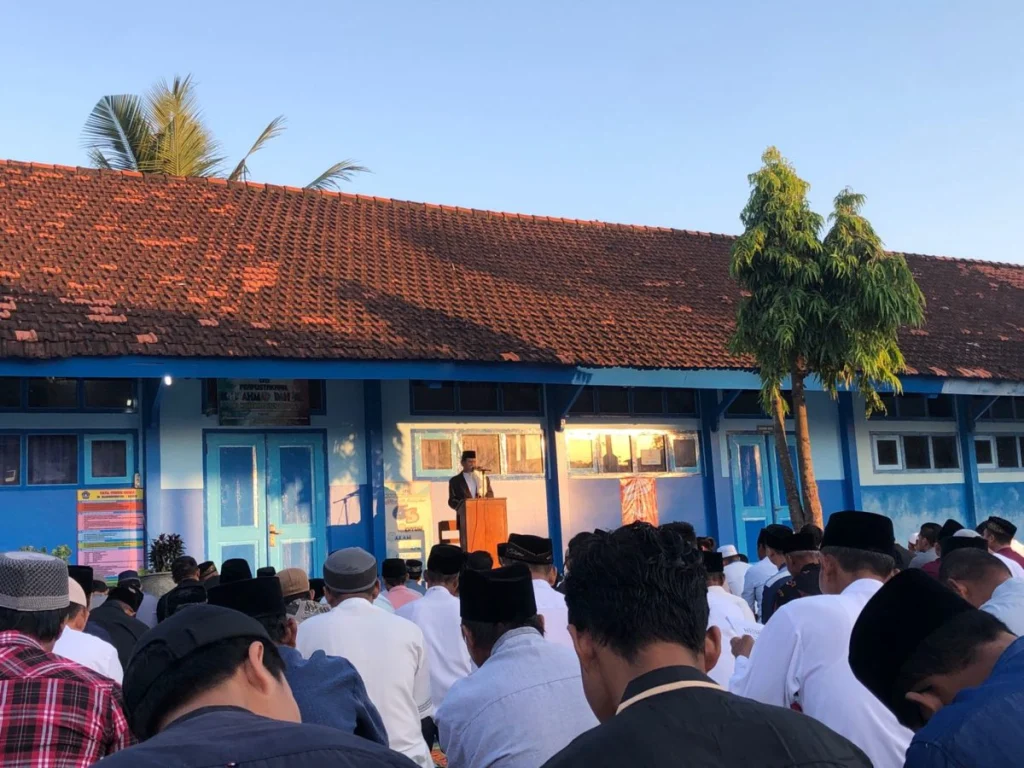 Inilah Daftar Lokasi dan Khatib Shalat Idul Adha 1446 H PDM Lamongan