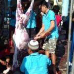 Masjid Al Ihsan Lebanisuko Bagikan 1000 Bungkus Daging Kurban