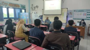 Guru dan Karyawan Baru SDMM Mendapat Penguatan Al-Islam