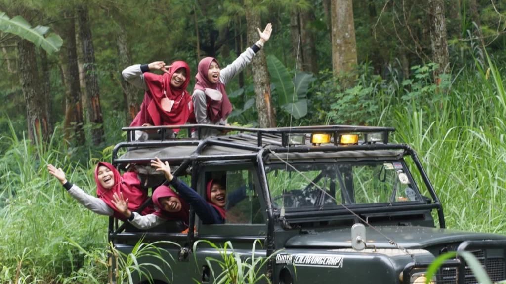 Outbound Antimainstream Guru-Karyawan SDMM