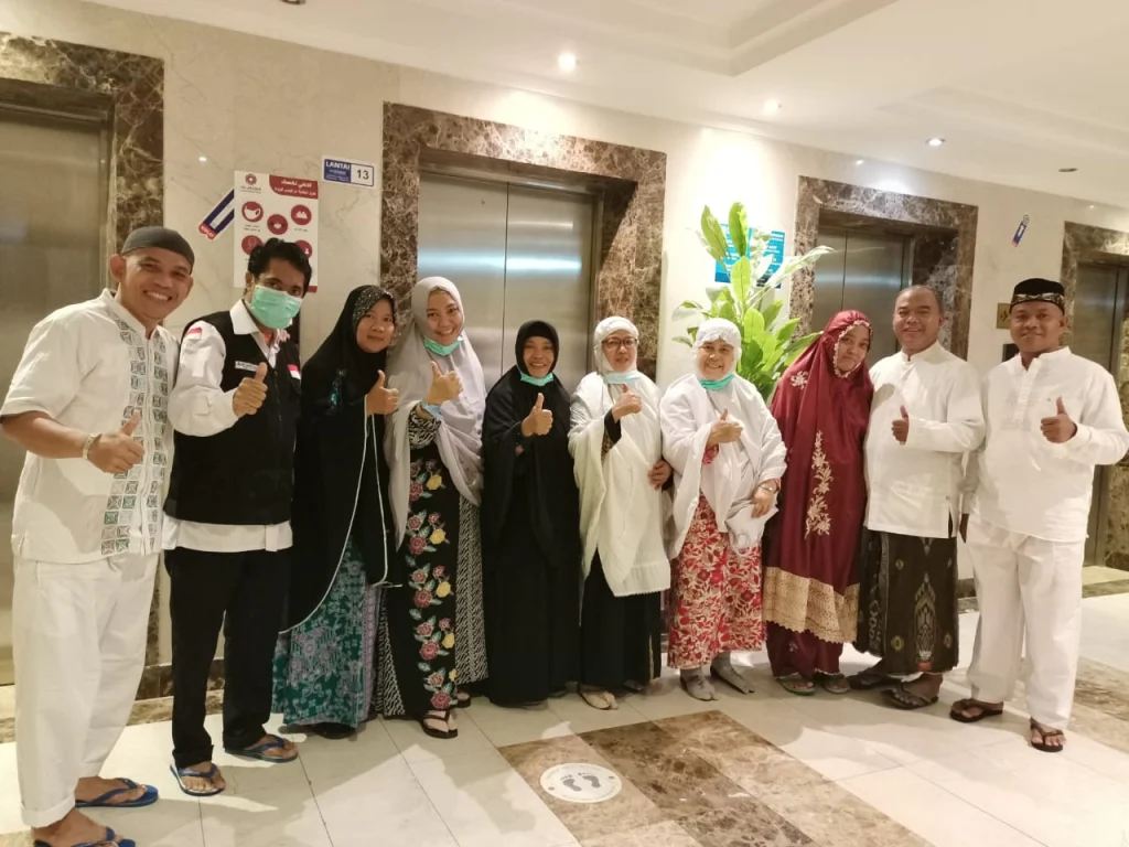 Pertemuan Dadakan Aktivis Muhammadiyah-Aisyiyah Gresik di Mekah