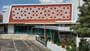 Begini Kemegahan dan Kenyamanan Masjid Taqwa Spemdalas yang Dipuji Haedar Nashir