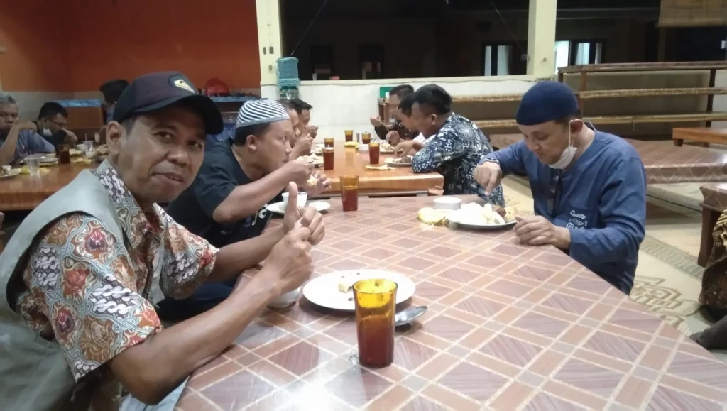 Menu Lezat Santap Malam Jambore Media