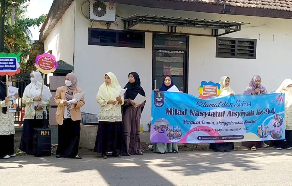 Nasyiah Trenggalek Gelar Aksi Tolak Kekerasan pada Perempuan dan Anak