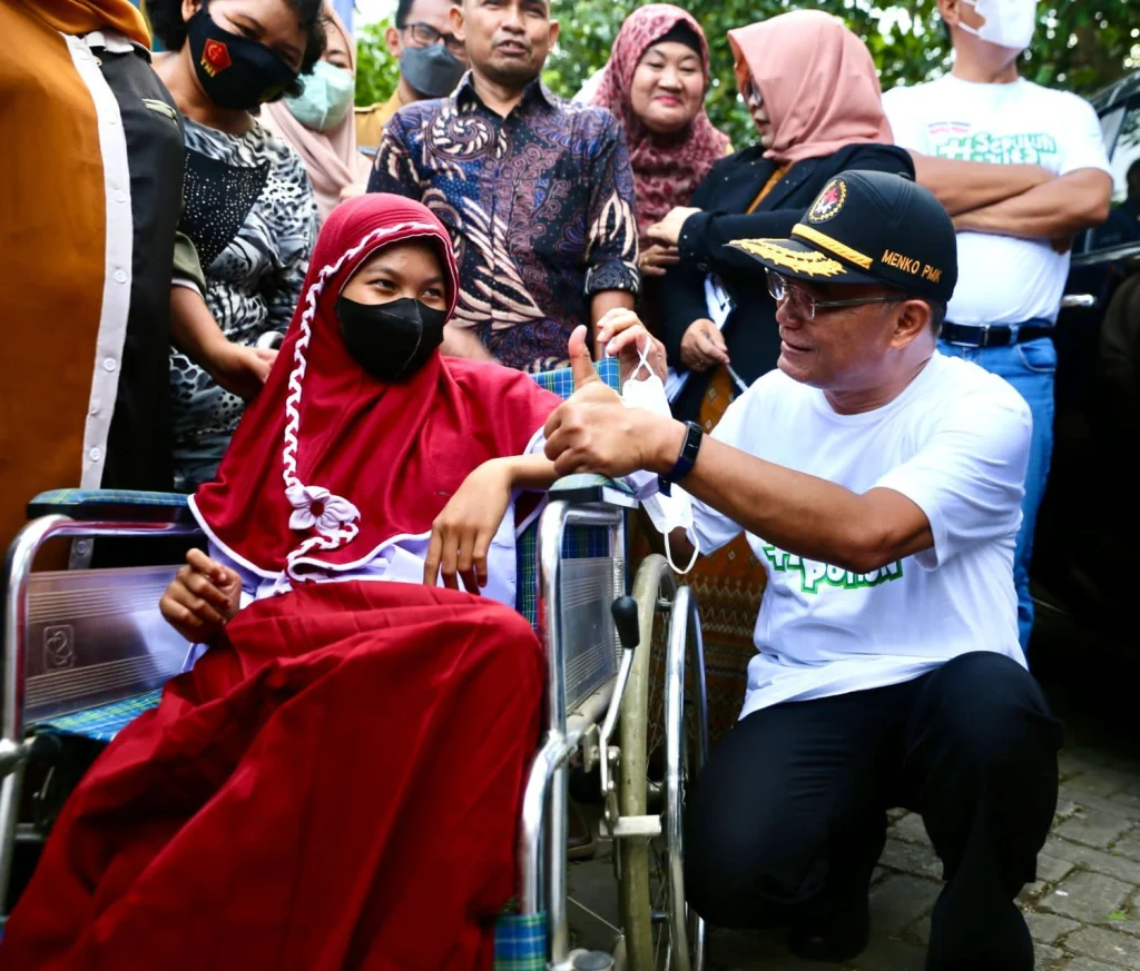 Menko Muhadjir: Berikan Kemudahan Penyandang Disabilitas