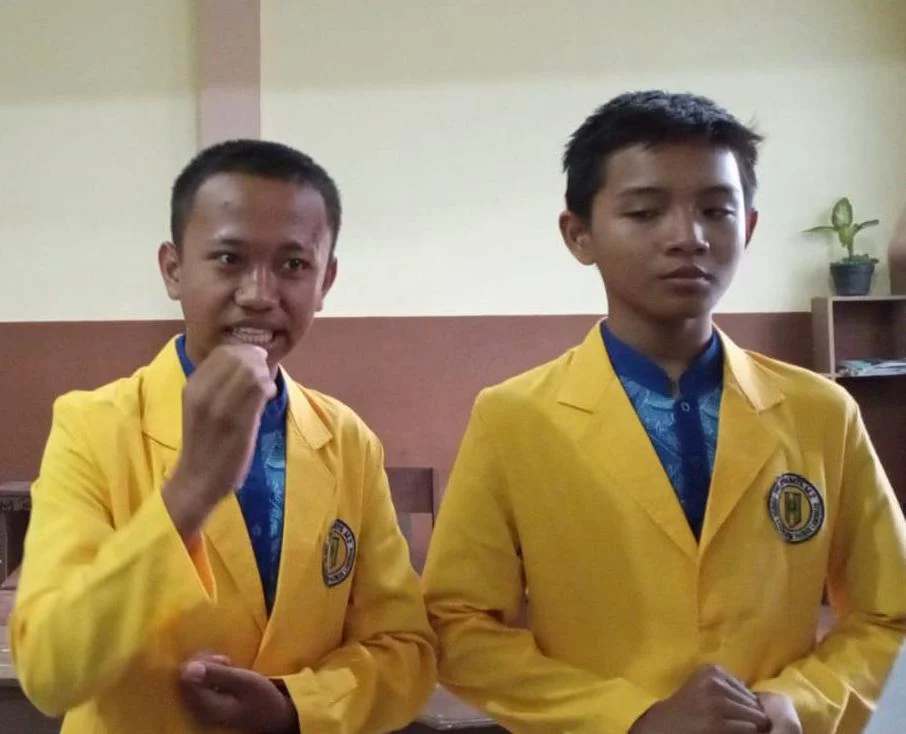 Lima Proposal Siswa MTsM 2 Karangasem Presentasi di Myres Super Camp 2022