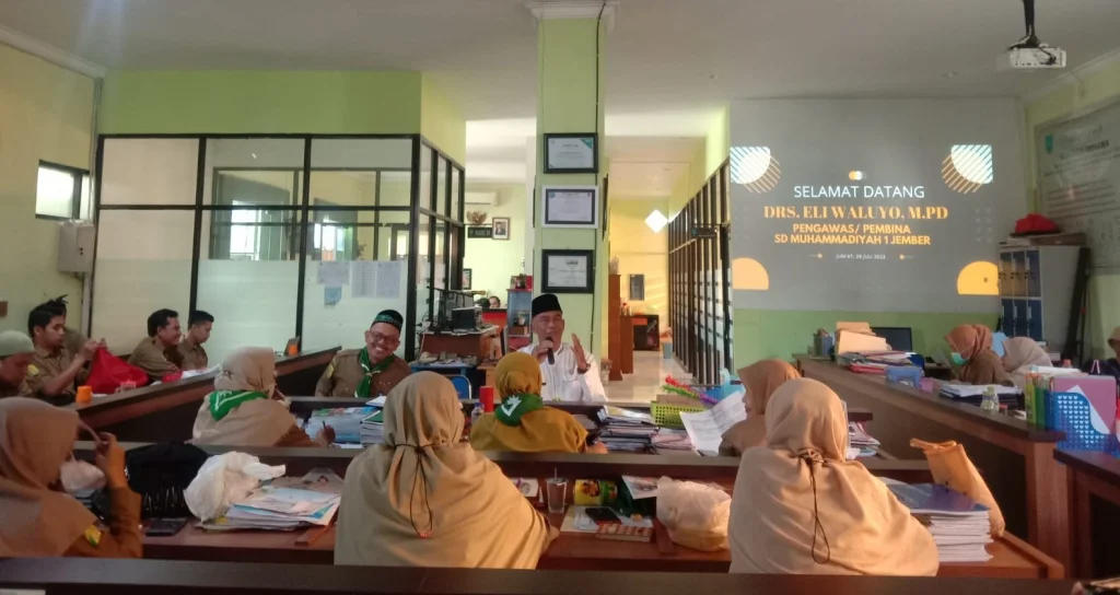 Pengawas ke SD Mudisa Jember, Sampaikan Info Penting Ini