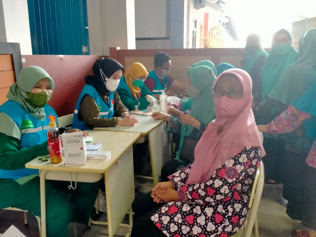 Lansia Daycare Disambut Antusias Ibu-Ibu 60 Tahun ke Atas