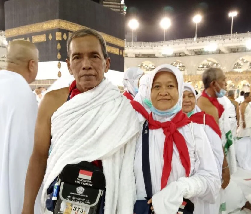 Penjual Gorengan Naik Haji, Begini Kisahnya