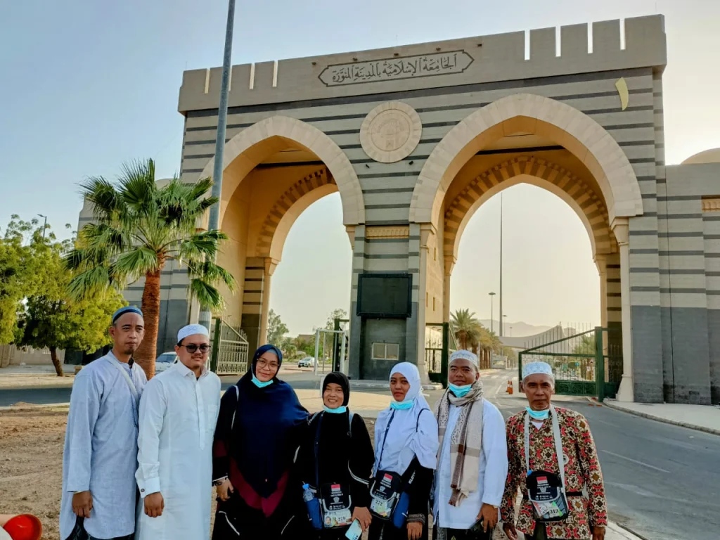 Kesempatan Langka Mengunjungi Universitas Islam Madinah