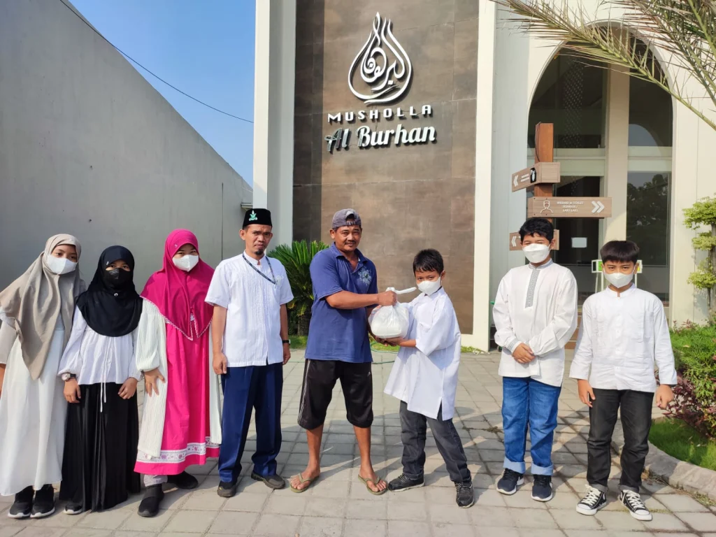 Berlian School Ajak Siswa Bersilaturahmi dari Masjid ke Masjid