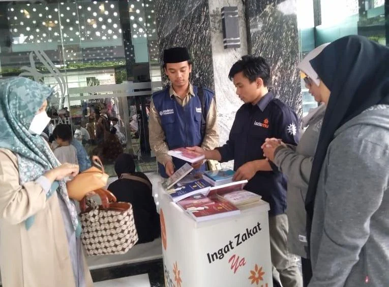 Buku Titik Pisah Fikih Salafi-Muhammadiyah Laris Manis