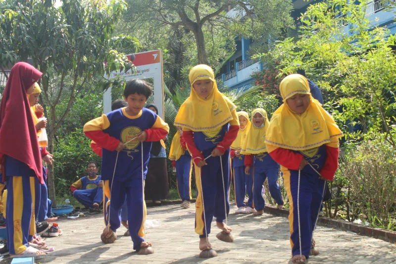 Sekolah Kreatif Menganti Semarakkan Kemerdekaan dengan Lomba Ini