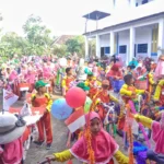 MIM 12 Sumuragung Merayakan Kemerdekaan dengan 250 Sepeda Hias