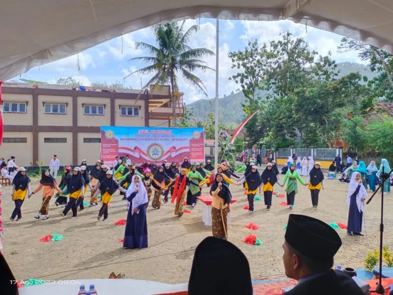 Apel Tahunan MBS Trenggalek Dimeriahkan Tari dan Senam Karya Santri