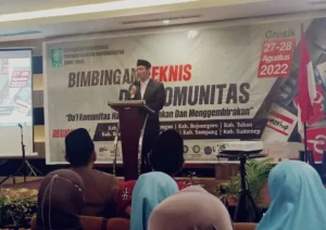 Inilah Jawaban Nur Cholis Huda saat Digandoli PDM Gresik agar Tak Mundur
