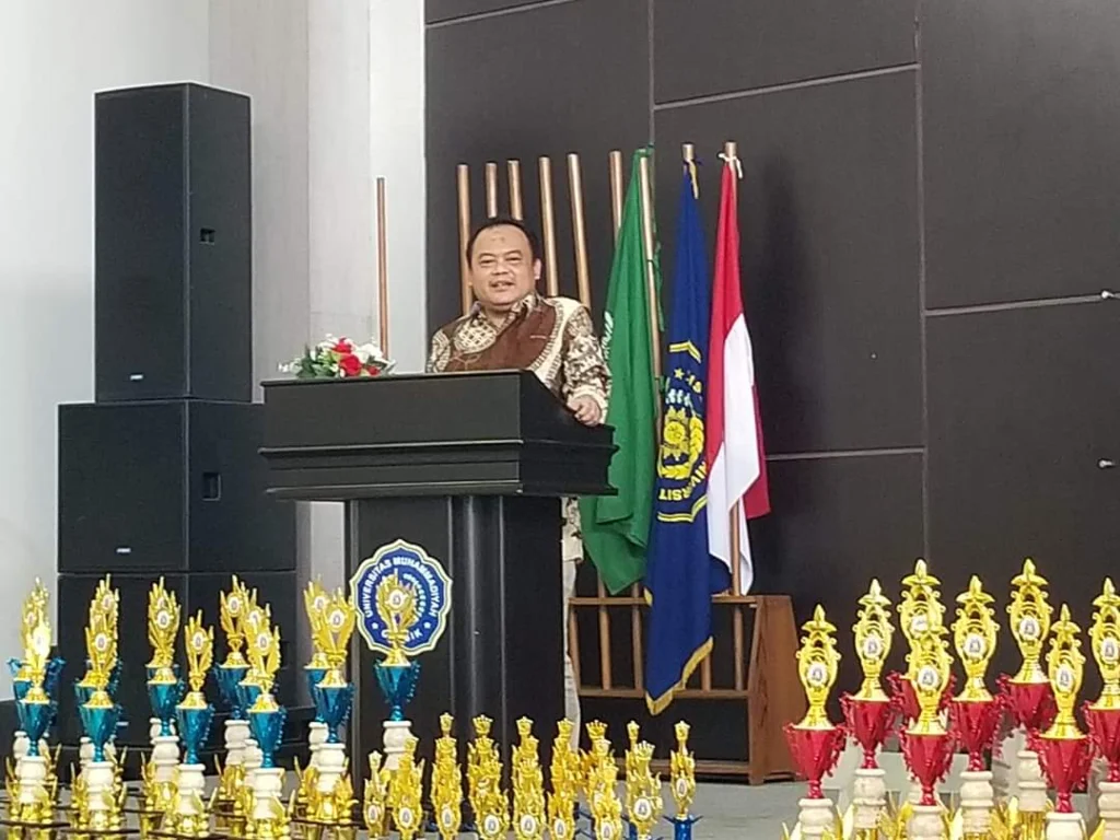 Mengenang Rektor UMG, Membangun Komunikasi dengan Ngopi dan Badminton