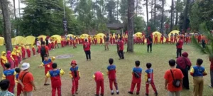 Sekolah Kreatif Baratajaya Menggelar Science Camp