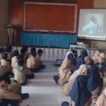 Ingatkan Bahaya Komunisme, MTs Muda Kedungadem Lakukan Ini