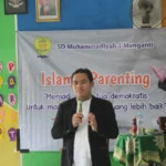 Menjadi Orang Tua Demokratis, Ramah nan Islami