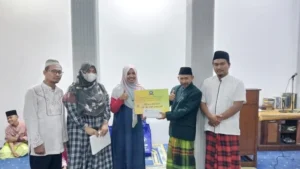 SDMM Serahkan Donasi ke Panti Aisyiyah yang Penghuninya Lelaki