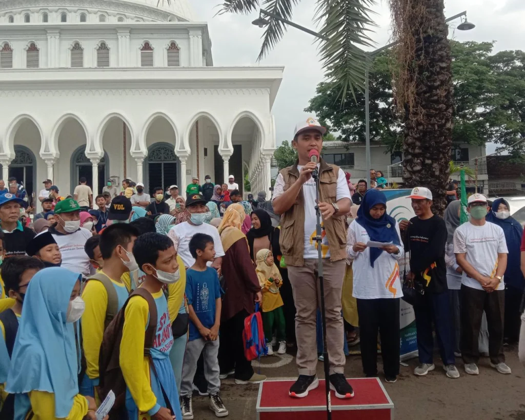 Di Kota Pasuruan 2000 Orang Jalan Sehat Sambut Muktamar Muhamamdiyah 