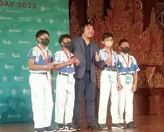 SD Muhida Juara Kompetisi Robotika Internasional