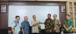 Keluarga Haji Mat Amin Wakafkan Tanah ke Umla dan PRM Datinawong