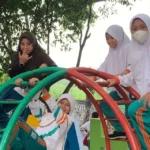 Siswa SD Mugeb Mengikuti Friday Boarding School