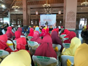 Bupati Ponorogo Berangkatkan Peserta Muktamar