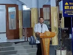 Wali Kota Probolinggo Berangkatkan Pengembira Muktamar