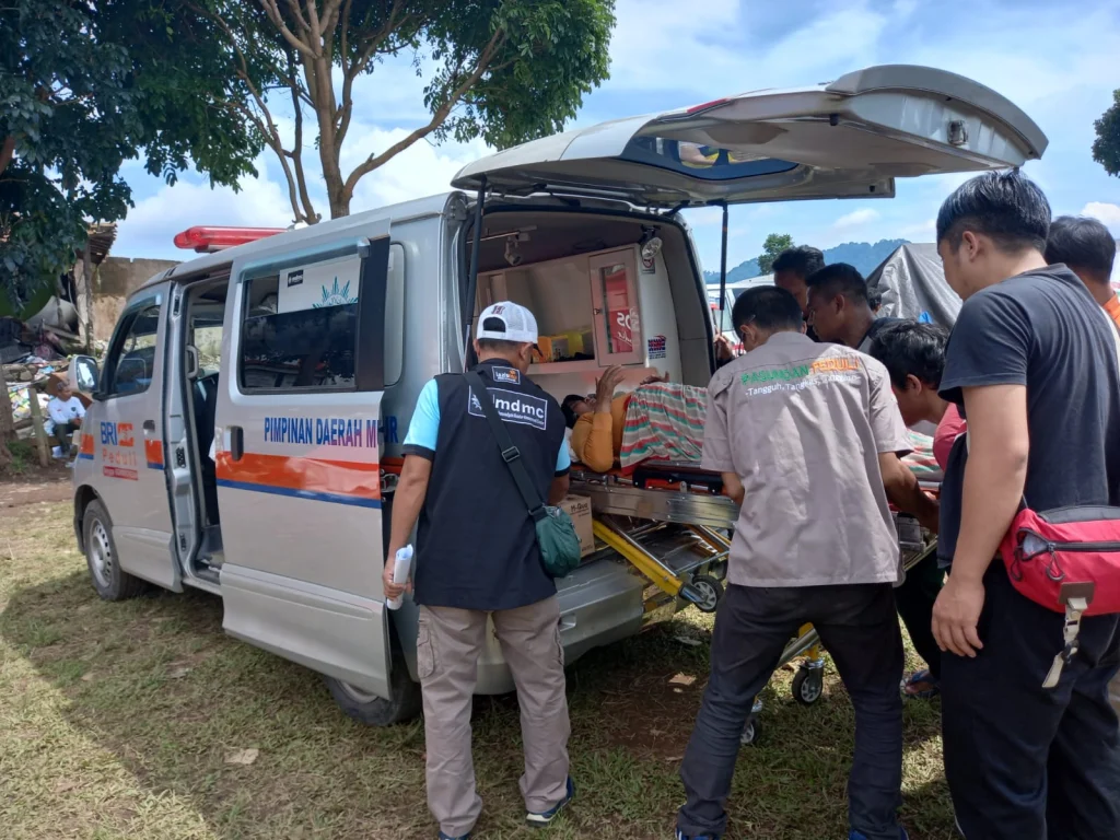 Cianjur Dilanda Gempa, MDMC Gerak Cepat Bantu Evakuasi