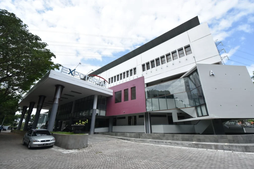 Kemegahan Expotorium Tempat Musywil Ke-16 Muhammadiyah Jatim