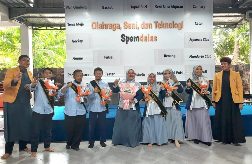 Ada Guru Terlucu dan Teralim dalam Spemta 2022