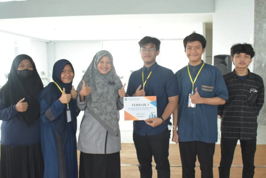 Sabun Jelantah Raih Terbaik I di Gelar Karya Proyek Kelas X Smamsatu 