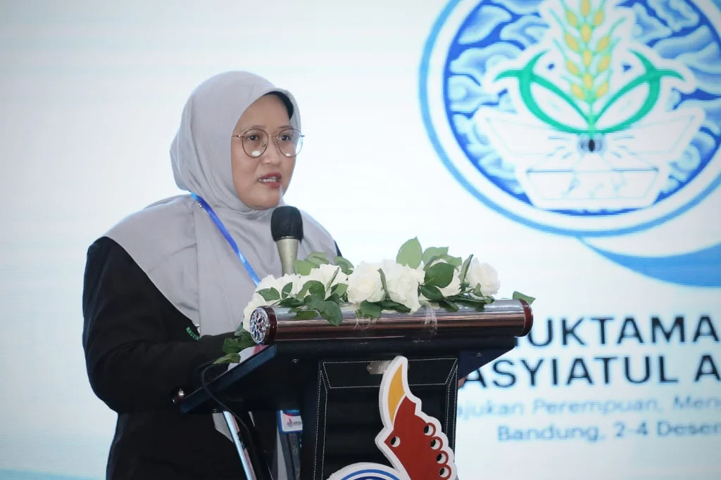 Ketum PP Nasyiatul Aisyiyah: Bakso Gratis Lazismu Jatim Out of The Box