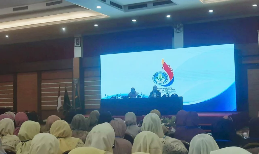 Diam-Diam Din Syamsuddin Jadi Pengamat Nasyiatul Aisyiyah