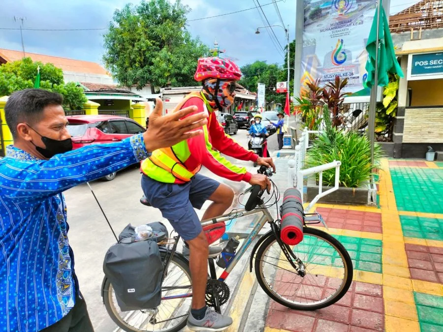 Bersepeda Surabaya-Ponorogo demi Syiar Musywil