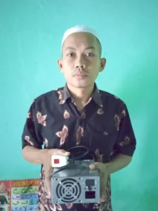 Karyawan Klinik Muhammadiyah Modo Ciptakan Alat Penghancur Jarum Suntik