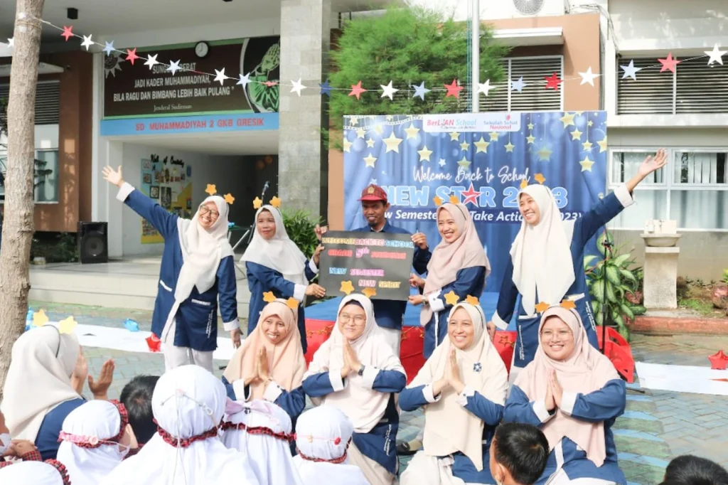 Guru Bernyanyi Murid Bertepuk, New Star di Berlian School