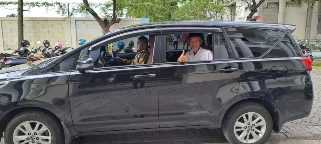 Ketika Saad Ibrahim Menyerahkan Jabatan dan Mobil Alphard