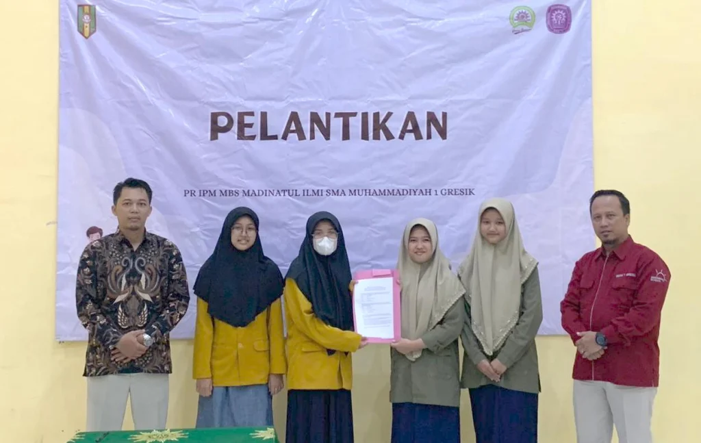 Dilantik, IPM MBS Madinatul Ilmi Putri Smamsatu 2022-2023