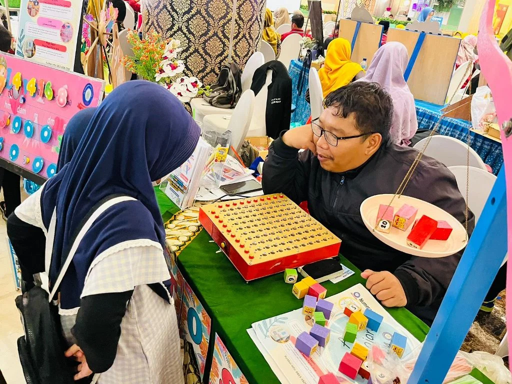 SDMM Pamerkan Lima Alat Peraga di Showcase Numerasi