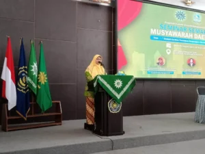 Perempuan dan Laki-Laki Punya Kesempatan yang Sama dalam Berbuat Kebaikan
