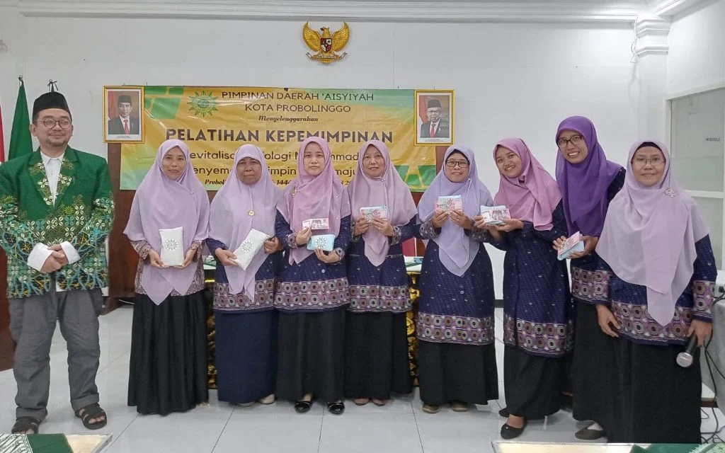 Bertabur Hadiah Uang, Pelatihan Kepemimpinan PDA Kota Probolinggo