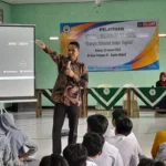 FAI UMM Melatih Personal Branding Santriawati Al-Aqsho