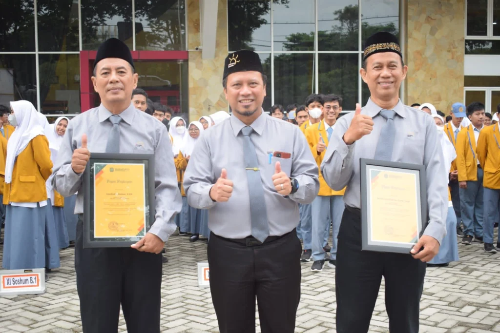 Dua Guru Smamsatu Purnatugas, Kenangan Ini Tak Terlupakan