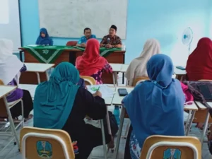 Pesan untuk Guru agar Menjaga Keharmonisan Keluarga