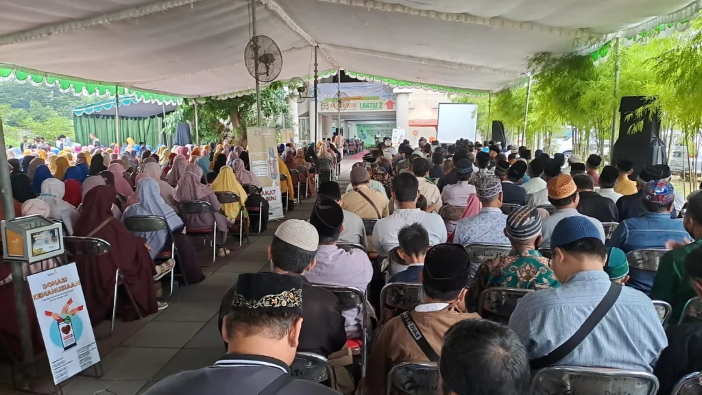 2000 Warga Muhammadiyah Gresik Mengikuti Tabligh Akbar