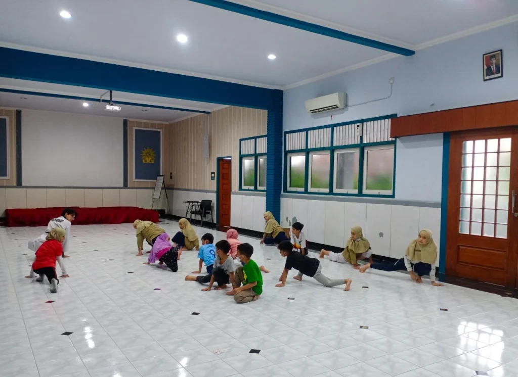 Musik dan Taekwondo Ekskul Baru SD Mugeb